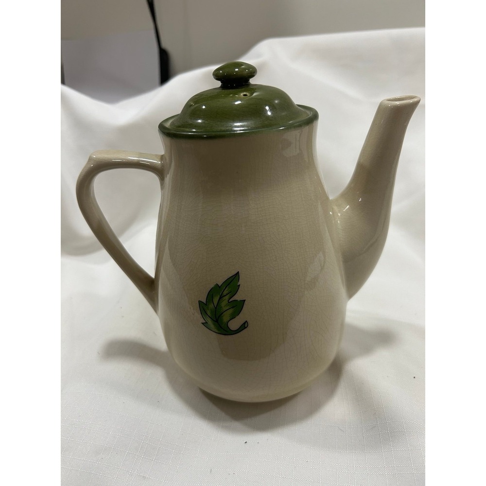 Pitcher‎ - Picture 2 of 4